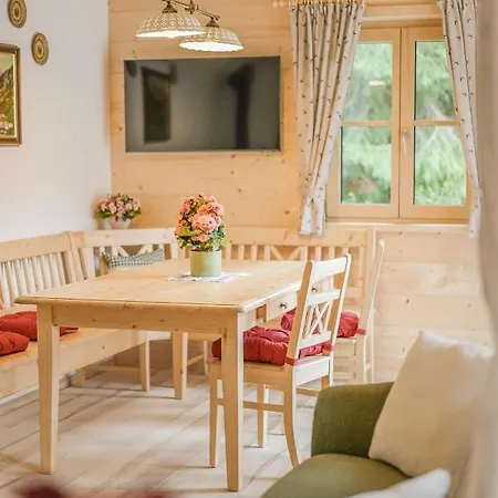 Feriehus Forsthaus Toplitzsee *