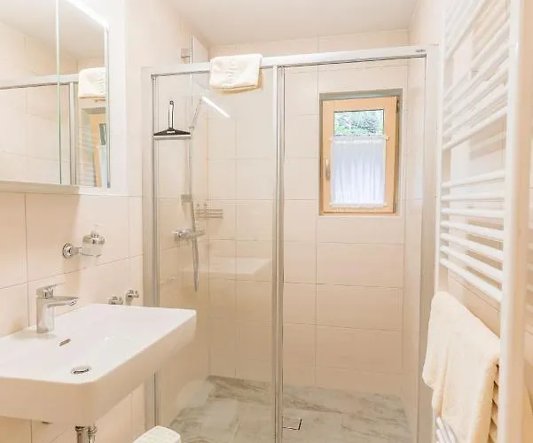 펜션 Forsthaus Toplitzsee Gossl