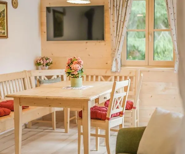 펜션 Forsthaus Toplitzsee *